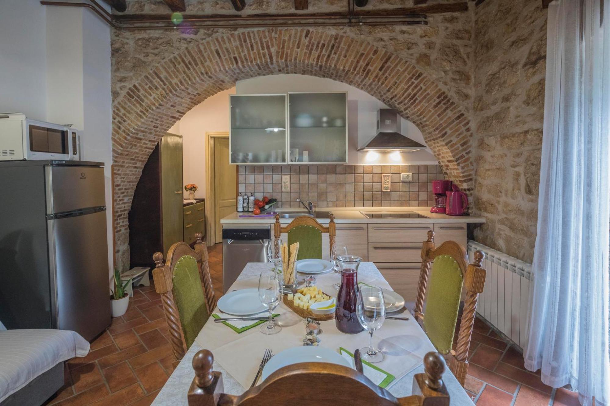 Rural Apartments Ritossa Vižinada Kültér fotó