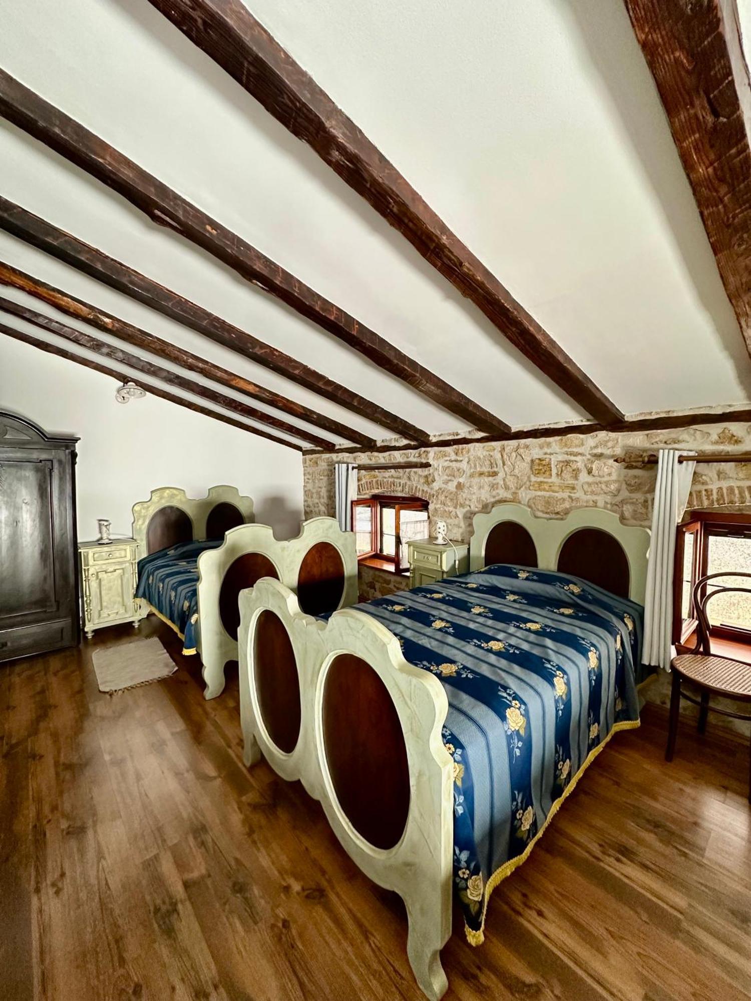 Rural Apartments Ritossa Vižinada Kültér fotó